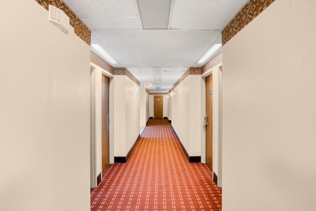 Oyo Townhouse Houston George Bush Intercontinental Ξενοδοχείο Εξωτερικό φωτογραφία