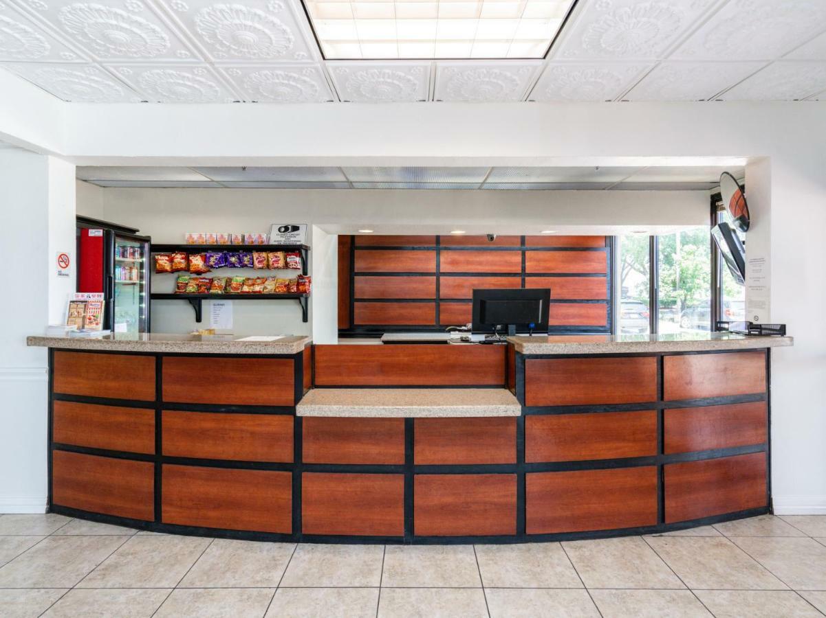 Oyo Townhouse Houston George Bush Intercontinental Ξενοδοχείο Εξωτερικό φωτογραφία